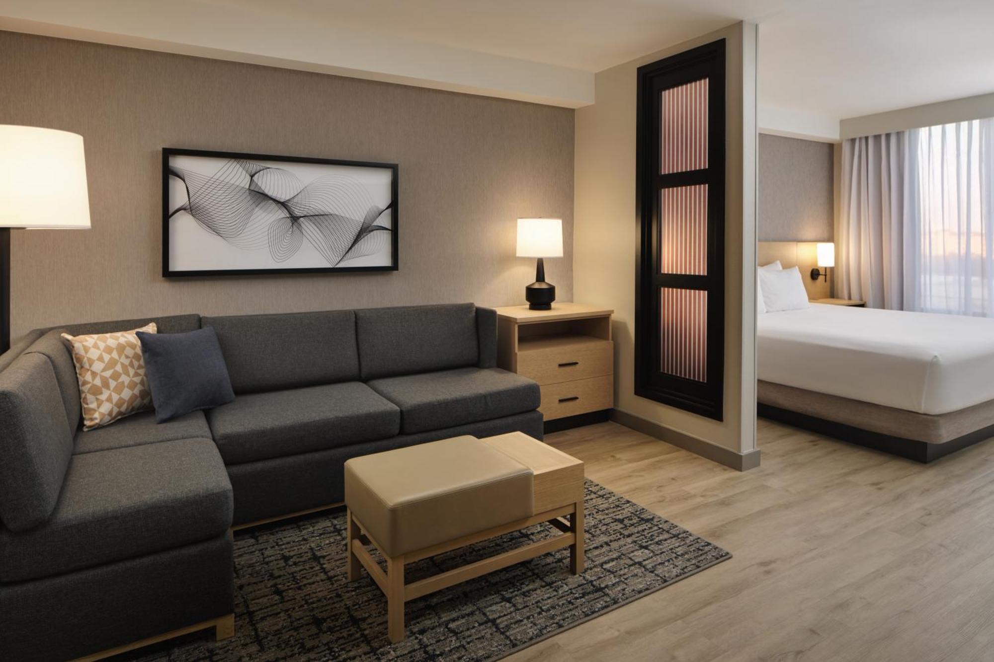 King Room with Sofa Bed - High Floor