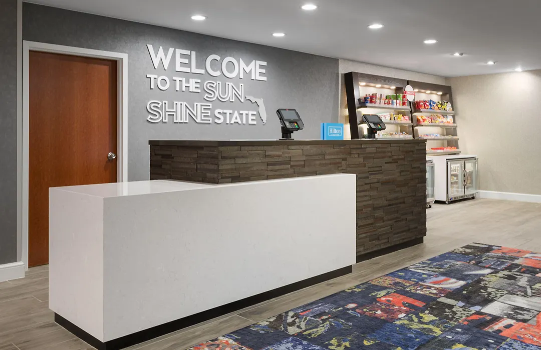 Hampton Inn & Suites Tampa Ybor City Downtown-1
