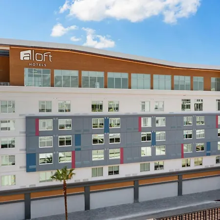 Aloft By Marriott Tampa Midtown-3