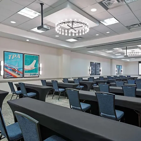 Hilton Garden Inn Tampa Airport/Westshore-2